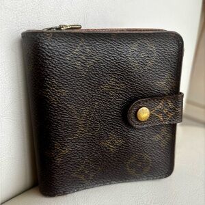 Vintage Louis Vuitton Brown Monogram Small Zip Wallet Authenic
